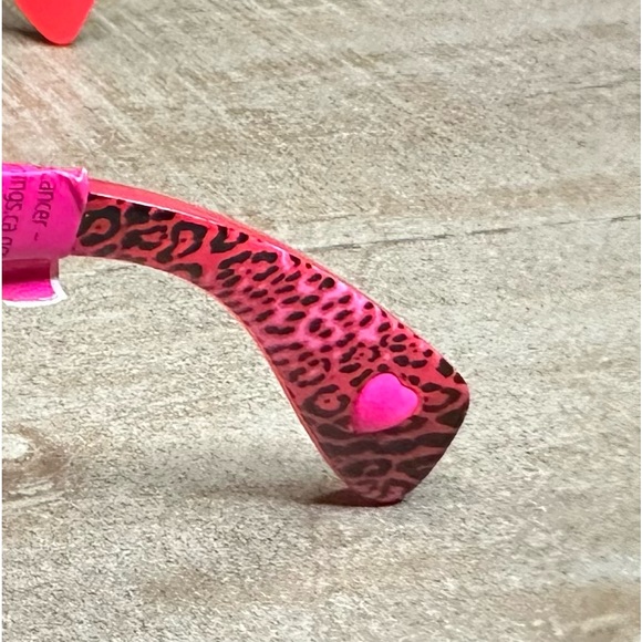 BETSEY JOHNSON- CAT EYE BITTY BLING SUNGLASSES (Red) ⚡️NWT⚡️ - Picture 6 of 11